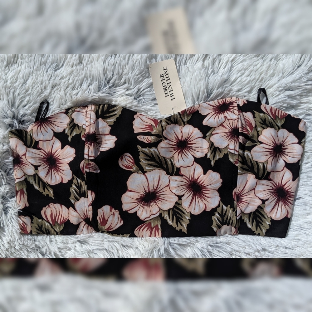 Forever 21 floral crop top
